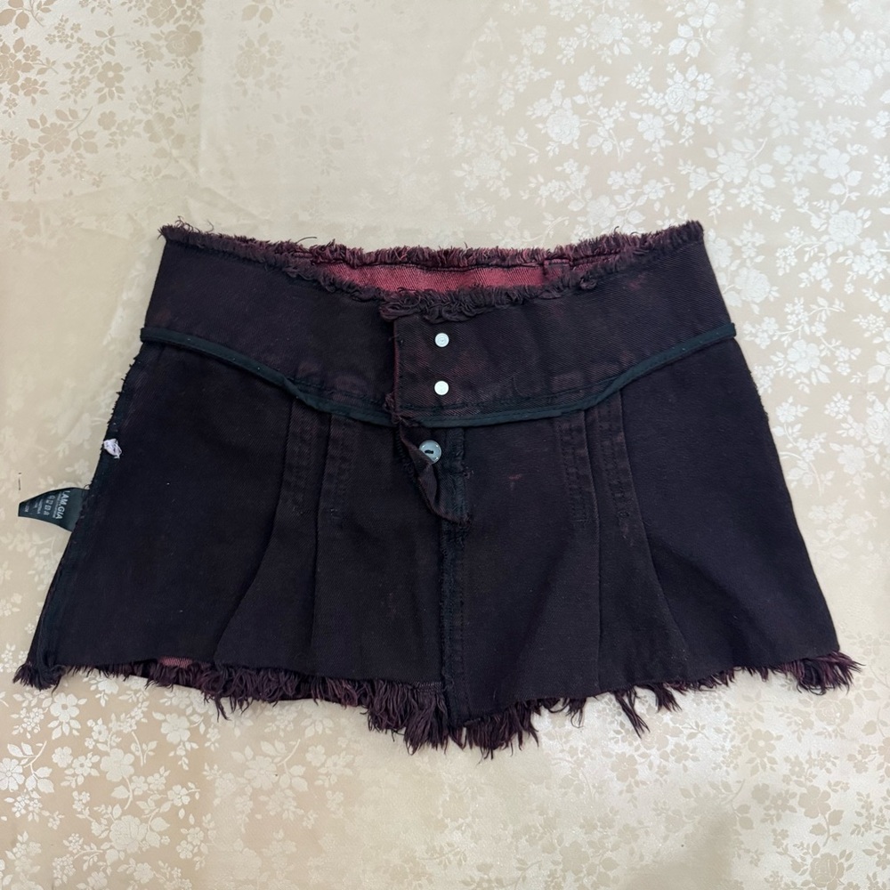 I.AM.GIA Skylar Burgundy Micro Mini Skirt Raw Hem Low Rise XXS 100% Cotton - Picture 10 of 11